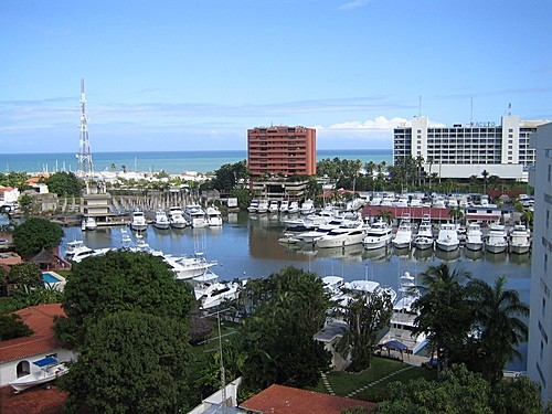 Caraballeda Marina Club &copy; SW